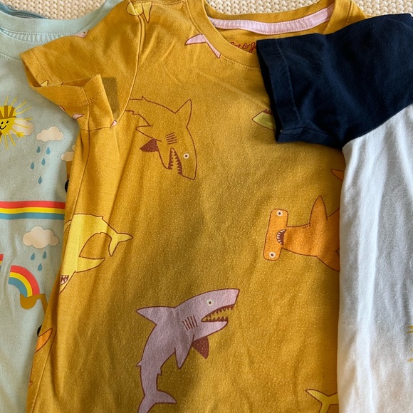 4 Cat & Jack / Jumping Beans 2 T Short Sleeve Shirts - Picture 3 of 6